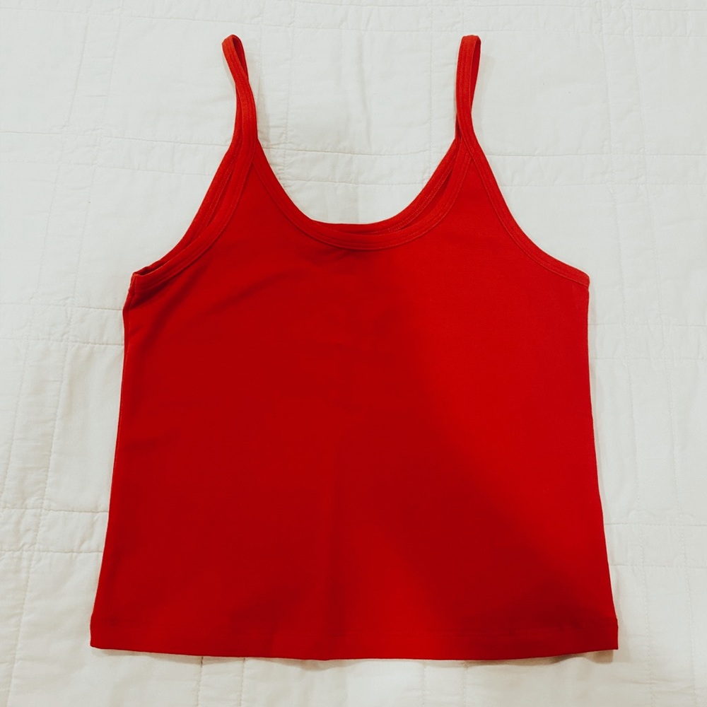 Arq Crop Tank